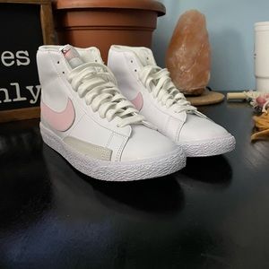 Nike Blazer Mid ‘77